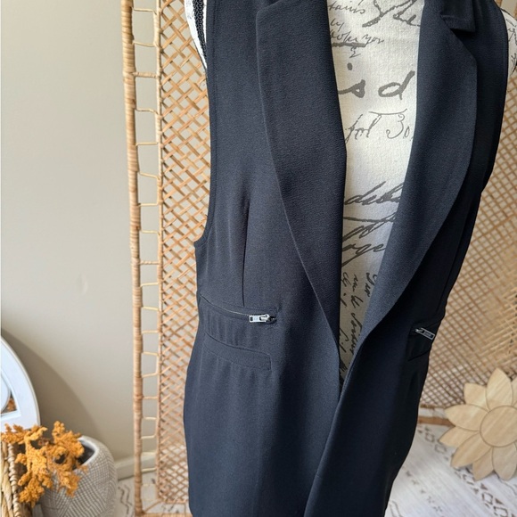 Material Girl Vest - Picture 3 of 11